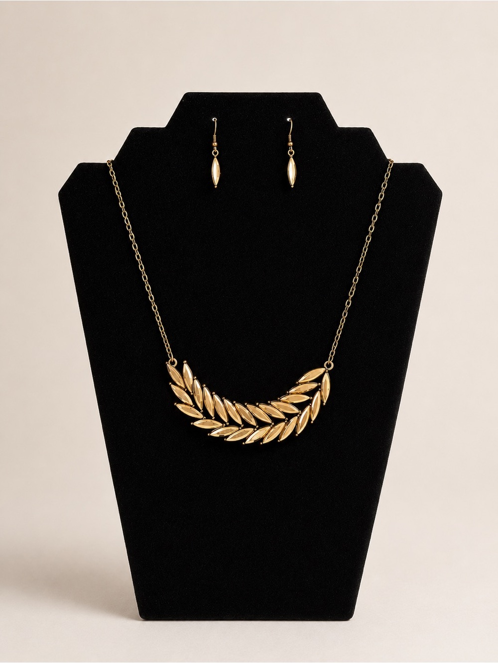 Gold Tone Leaf Statement Necklace & Matching Earrings Set | MSRP $48